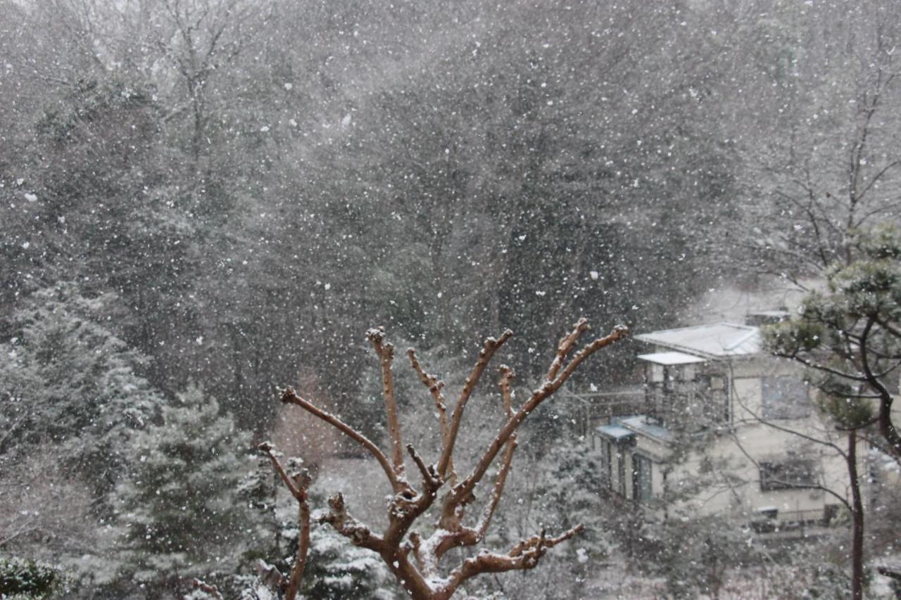 Kougetsu Sanso -- Moon Villa In Tokyo ฮาชิโอจิ ภายนอก รูปภาพ